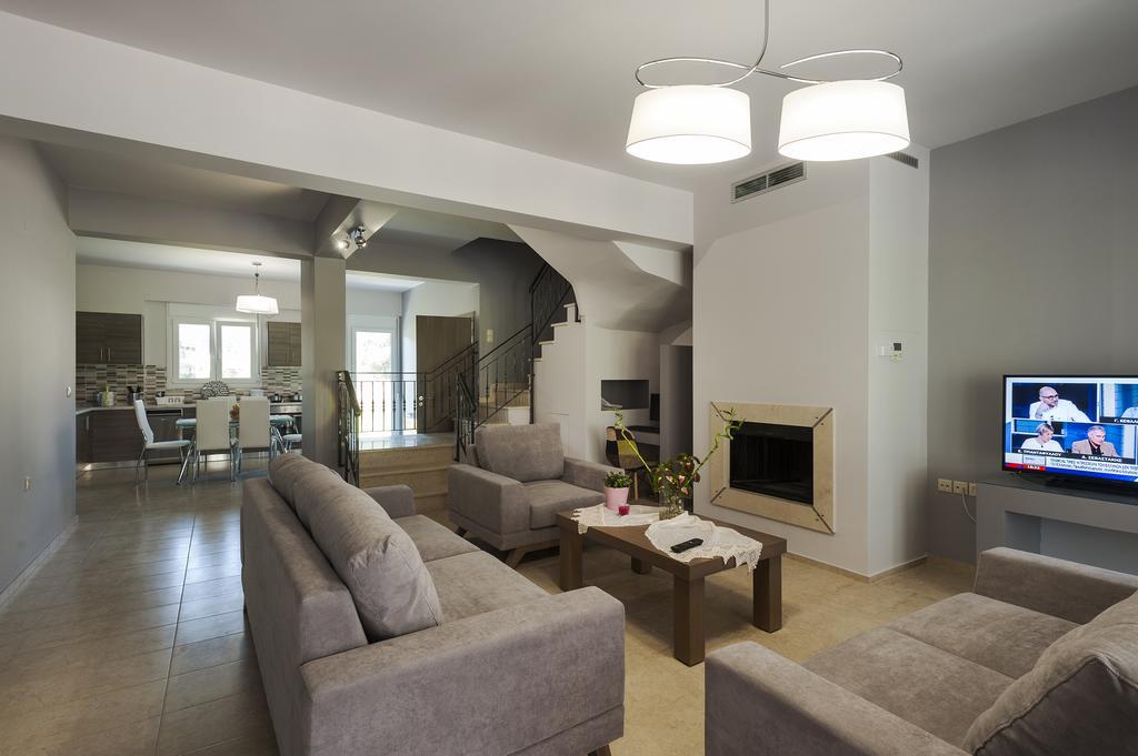4 Seasons Villas Plataria Oda fotoğraf